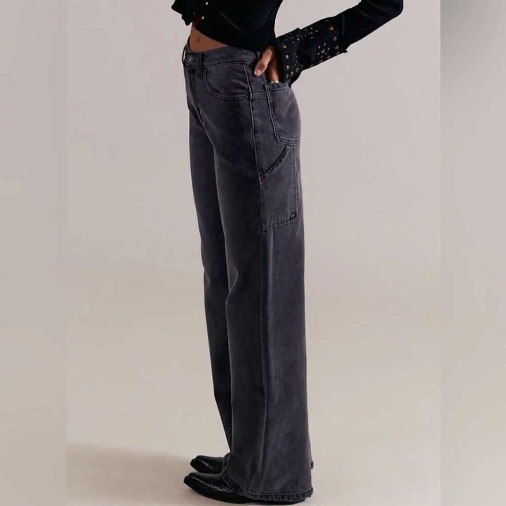WE THE FREE Tinsley Baggy Mid Rise Straight leg black denim jeans - size 27